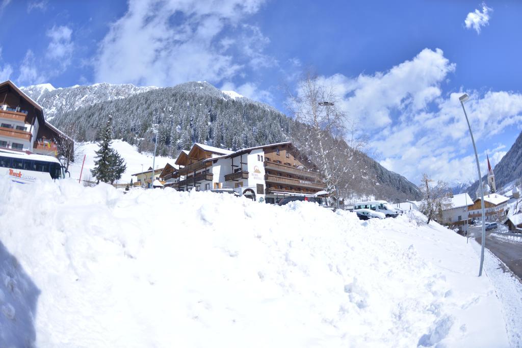 Berghotel Racines Dış mekan fotoğraf