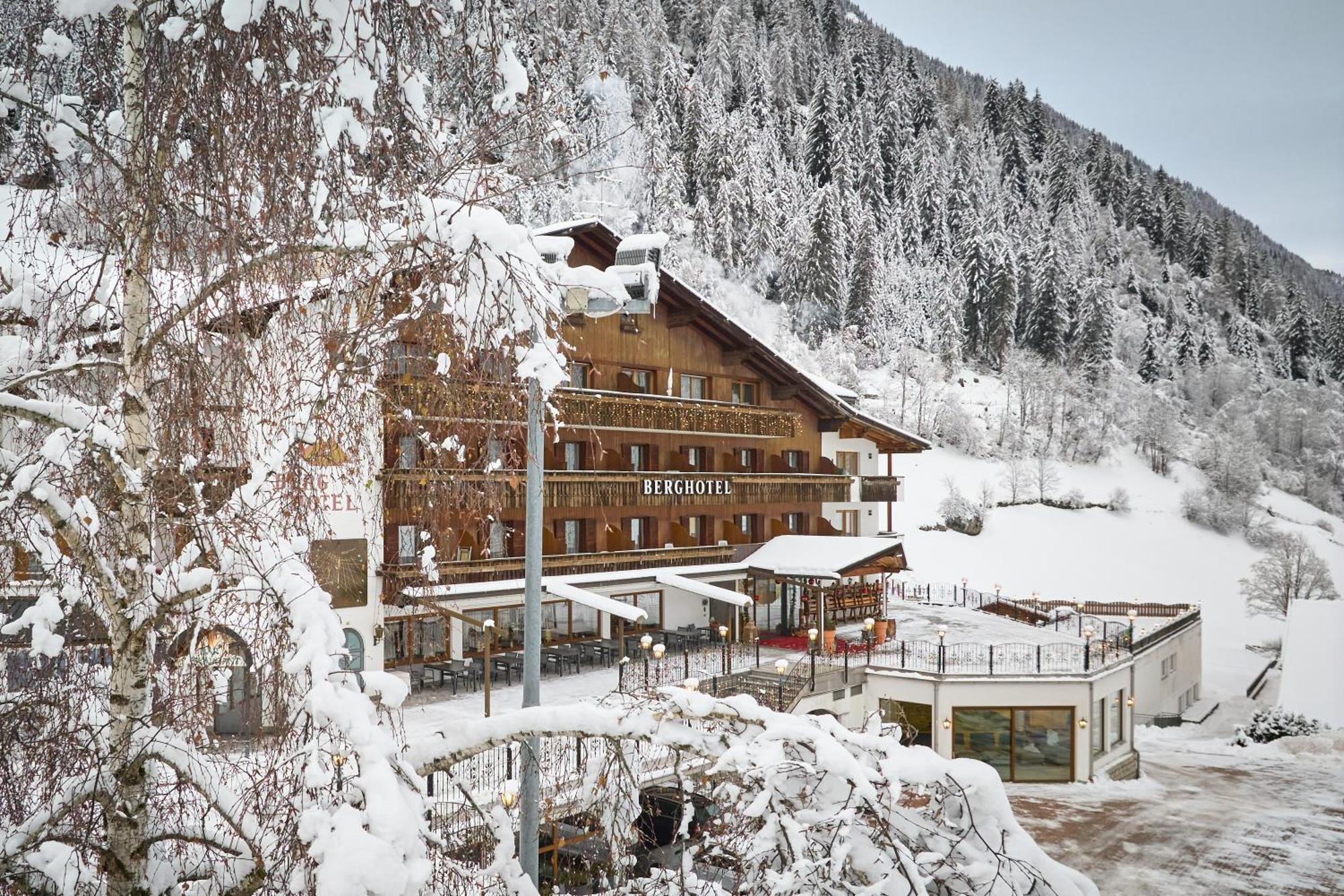 Berghotel Racines Dış mekan fotoğraf