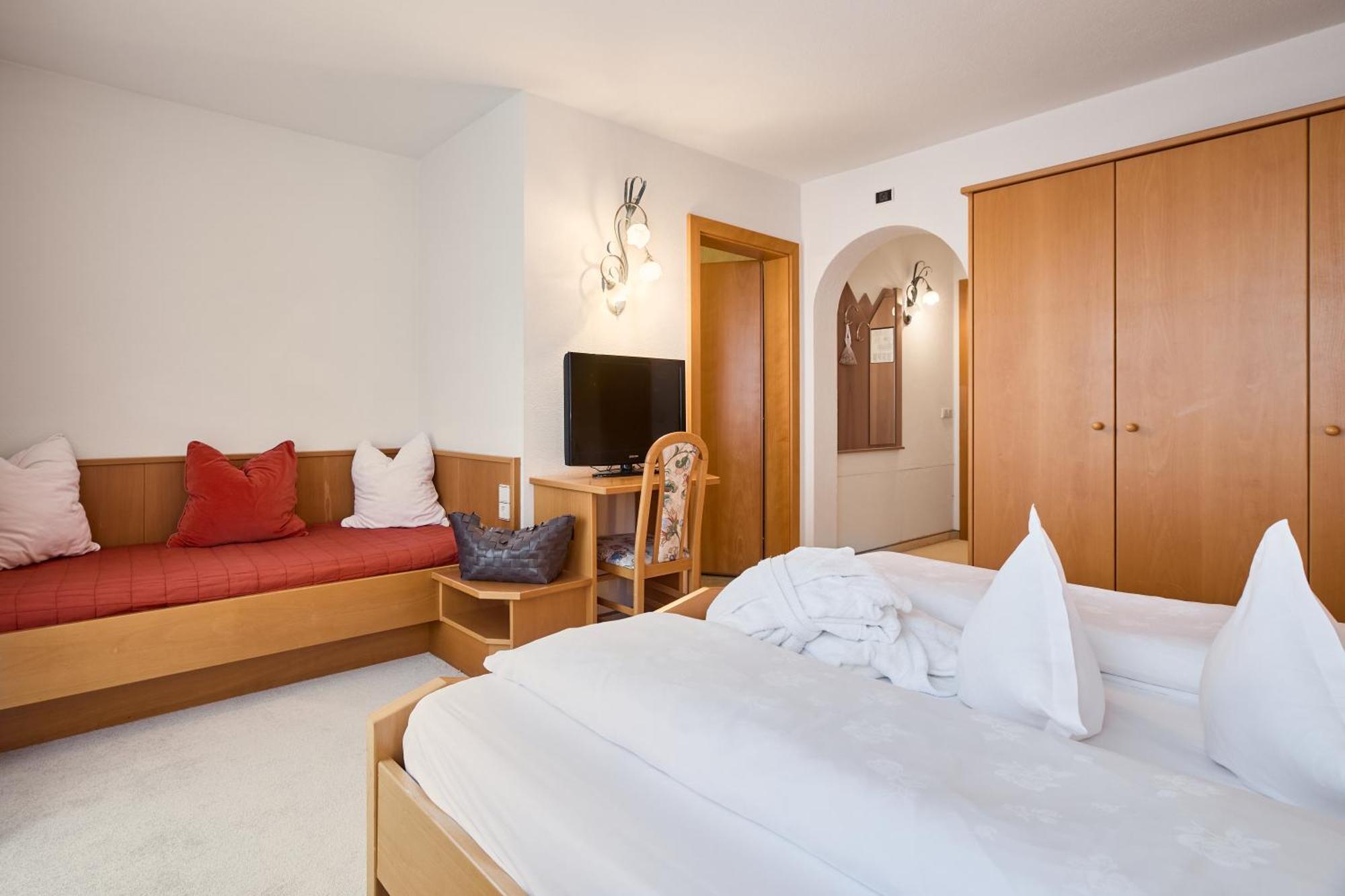 Berghotel Racines Dış mekan fotoğraf