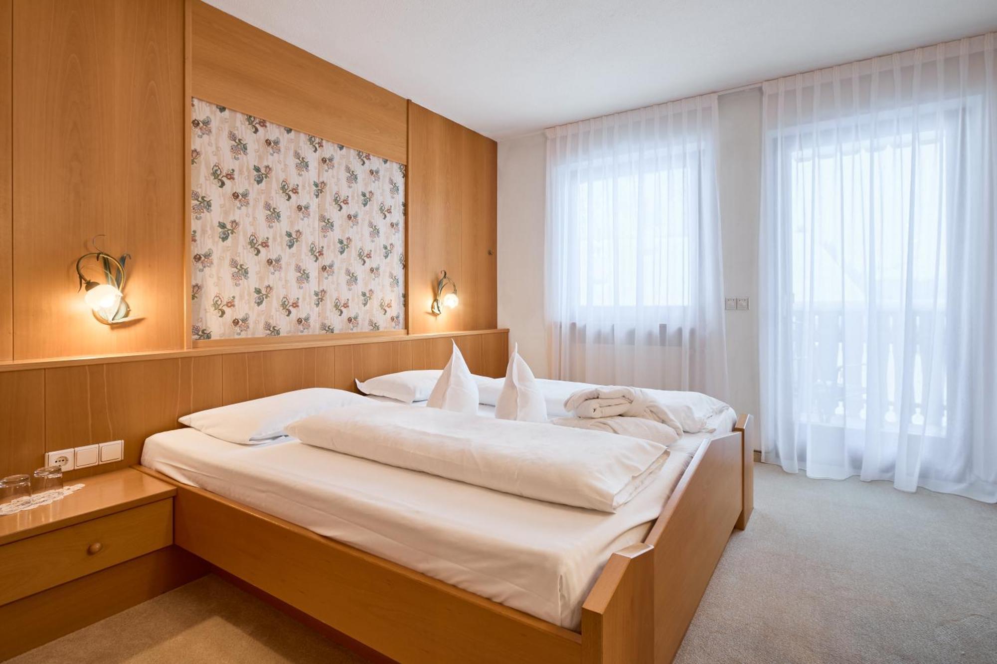 Berghotel Racines Dış mekan fotoğraf