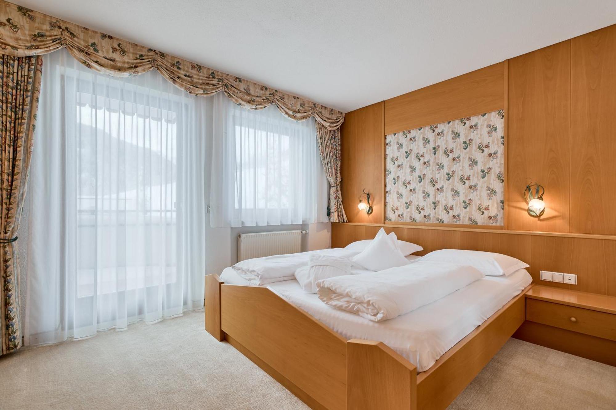 Berghotel Racines Dış mekan fotoğraf